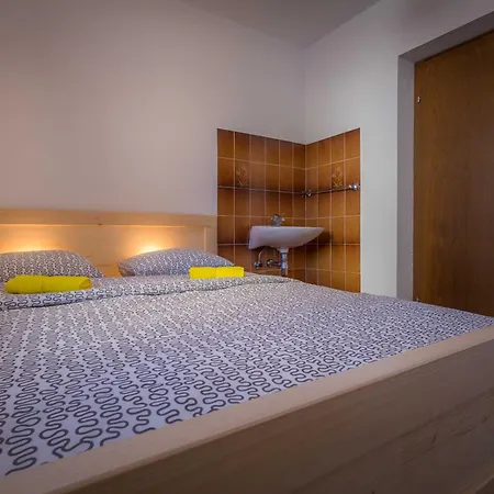 1a Adventure Hostel Lesce (Upper Carniola)