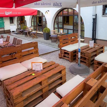 1a Adventure Auberge de jeunesse