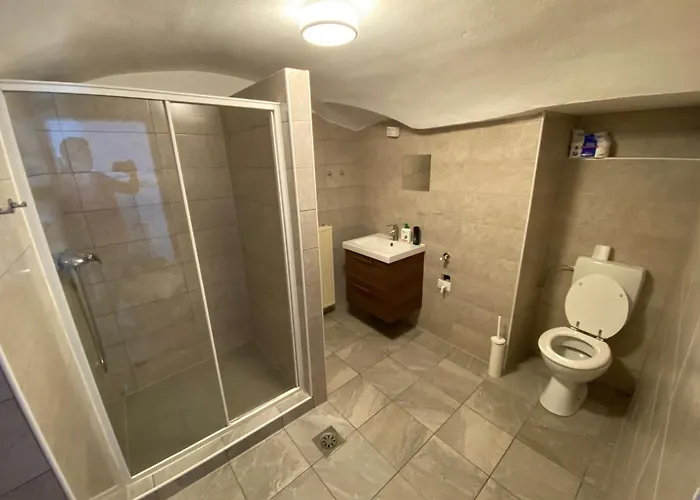 Auberge de jeunesse 1a Adventure *